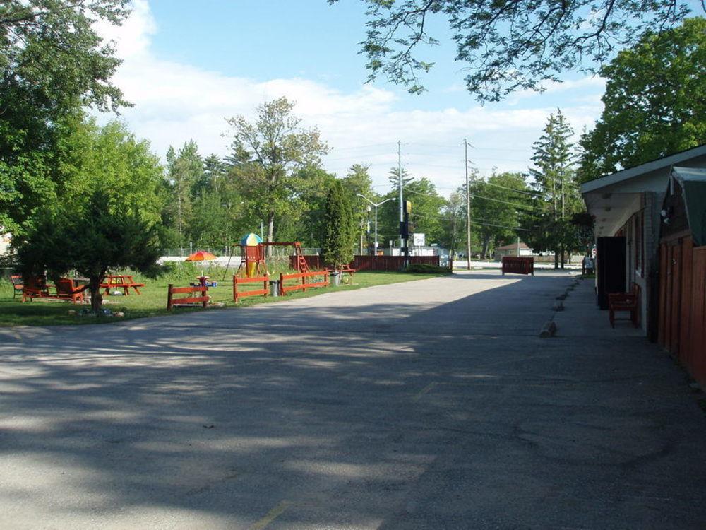 Sharodon Sands Motel Wasaga Beach Exterior photo